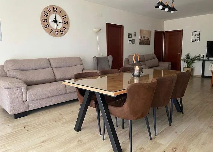 Vllla Algaba Nyaraló *